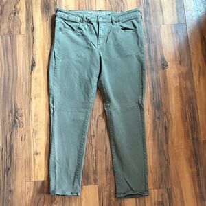 American Eagle Khaki Green Pants
